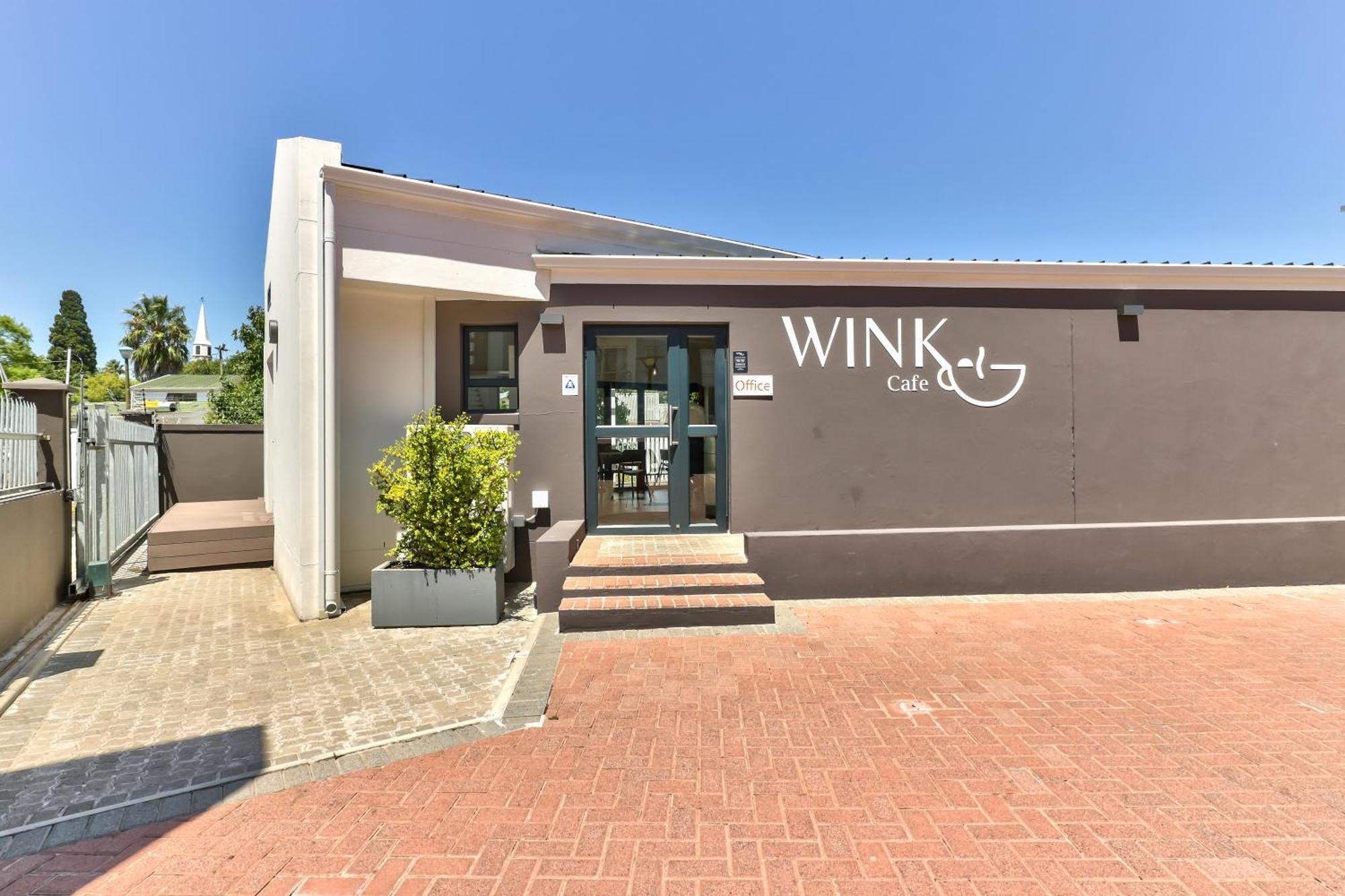 Wink Aparthotel Quiver Tree Stellenbosch Exterior foto